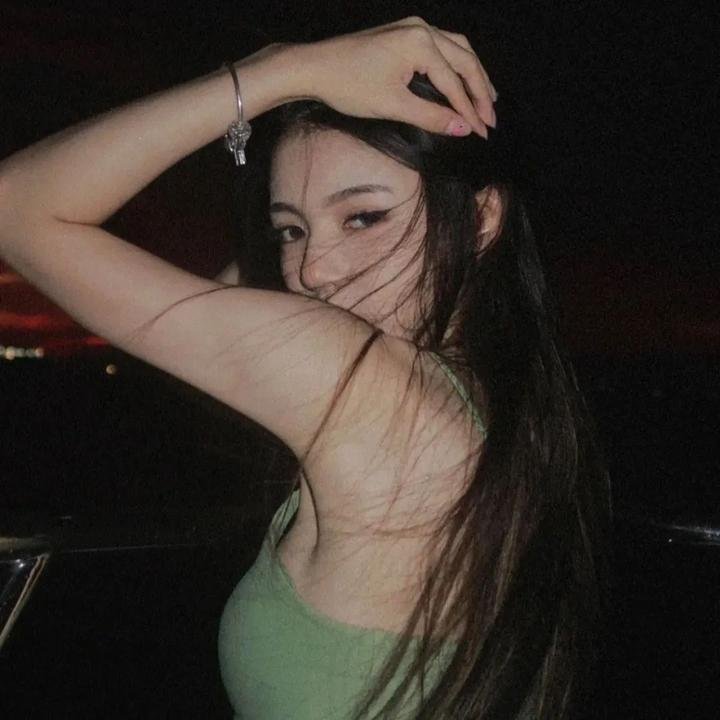 三条黑暗的街道